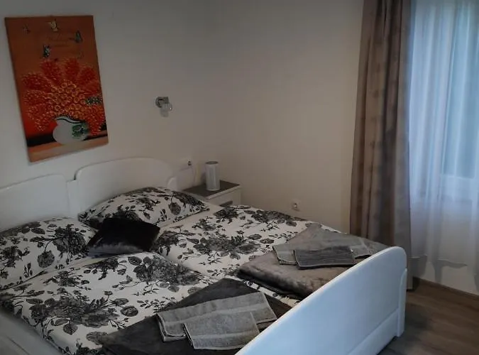 Lisa Vendeghaz 公寓 Hévíz